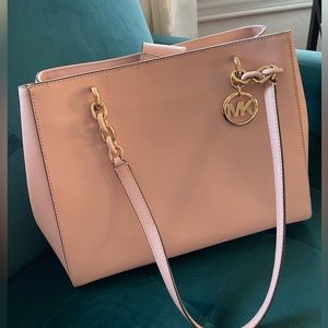 Baby pink Michael Kors purse
